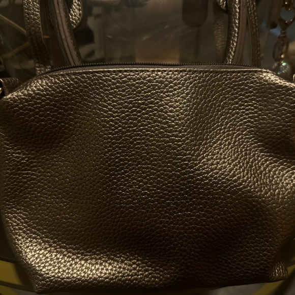 Purses - Picture 8 of 11